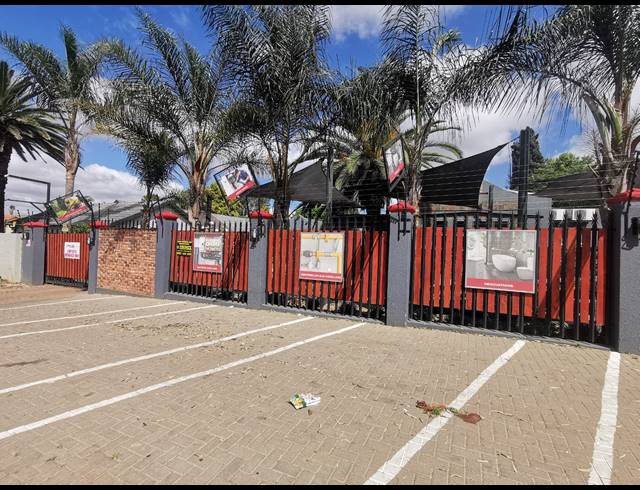 190M² OFFICE TO LET IN BEYERS PARK